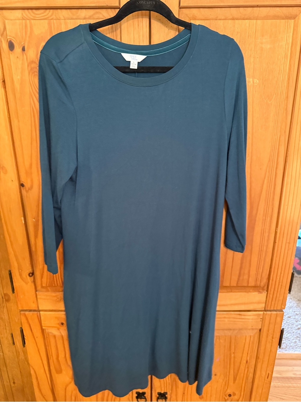 Time and Tru Teal Long Sleeve Scoop-Neck Dress